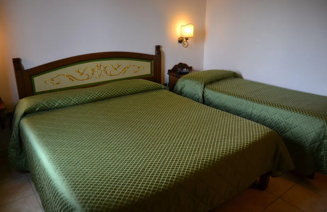 Hotel Lusi-1
